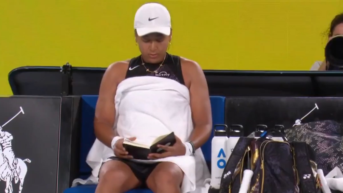 Naomi-Osaka-Reading-Book