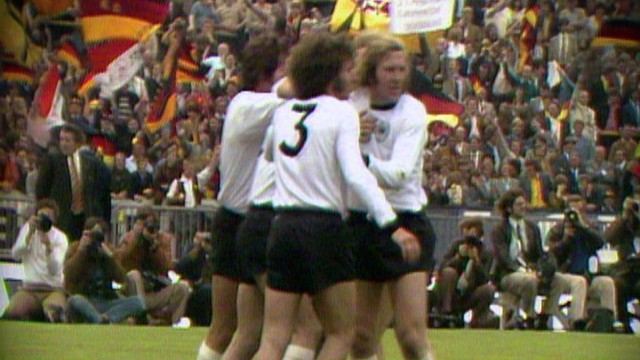 ClassicPlayer_GunterNetzer_UEFAEURO1972