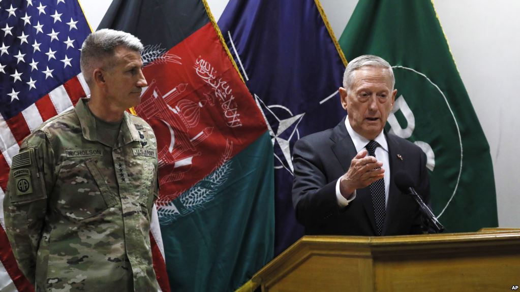 U.S. Defense Secretary James Mattis (R) and U.S. Army General John Nicholson (L), commander of U.S. Forces Afghanistan, hold a news conference at Resolute Support headquarters in Kabul, Afghanistan April 24, 2017. REUTERS/Jonathan Ernst /// U.S. Defense Secretary James Mattis (R) and U.S. Army General John Nicholson (L), commander of U.S. Forces Afghanistan, hold a news conference at Resolute Support headquarters in Kabul, Afghanistan April 24, 2017. REUTERS/Jonathan Ernst