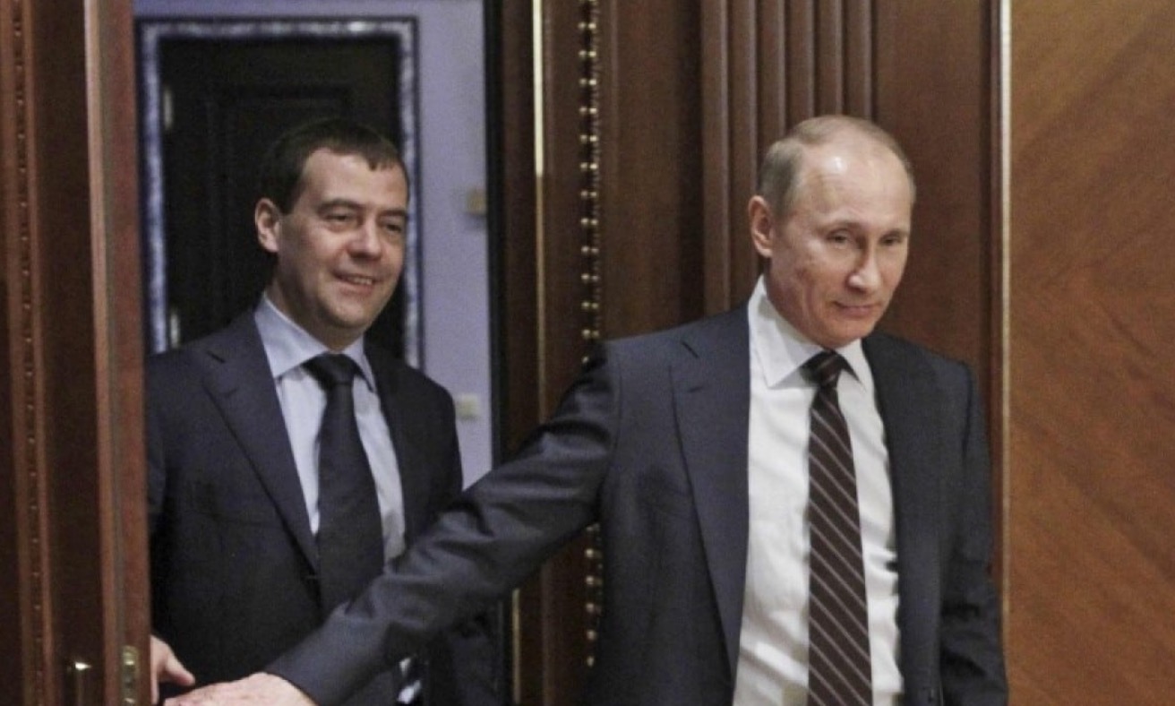 Путин Медведев 2009