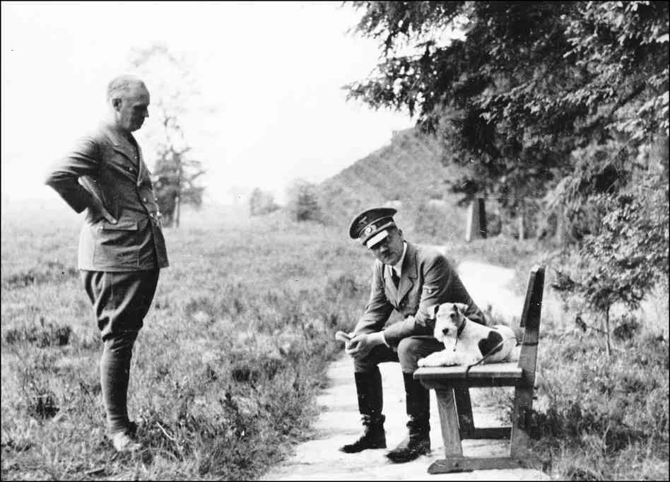 Adolf-Hitler-and-Joachim-Von-Ribbentrop1