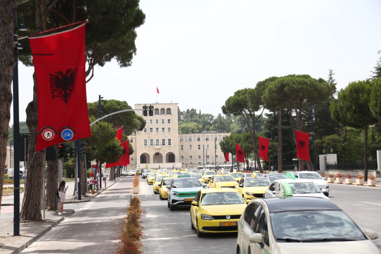 protesta e taksisteve (4)