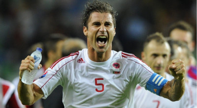 LORIK CANA 1