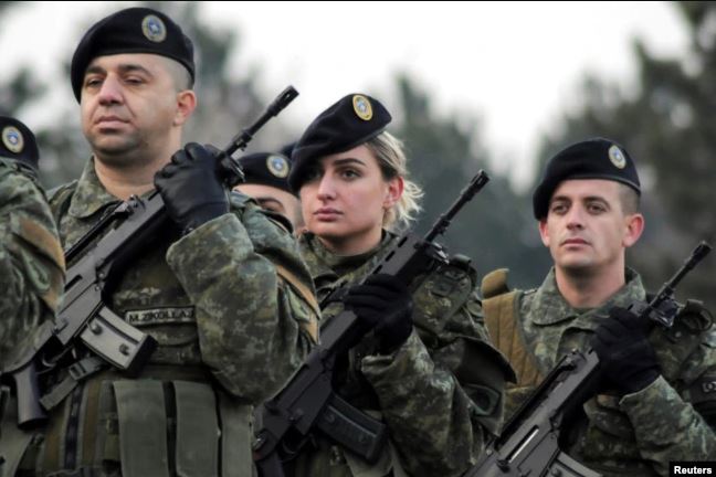 Pjesëtarë të Forcës së Sigurisë së Kosovës. Fotografi nga arkivi.