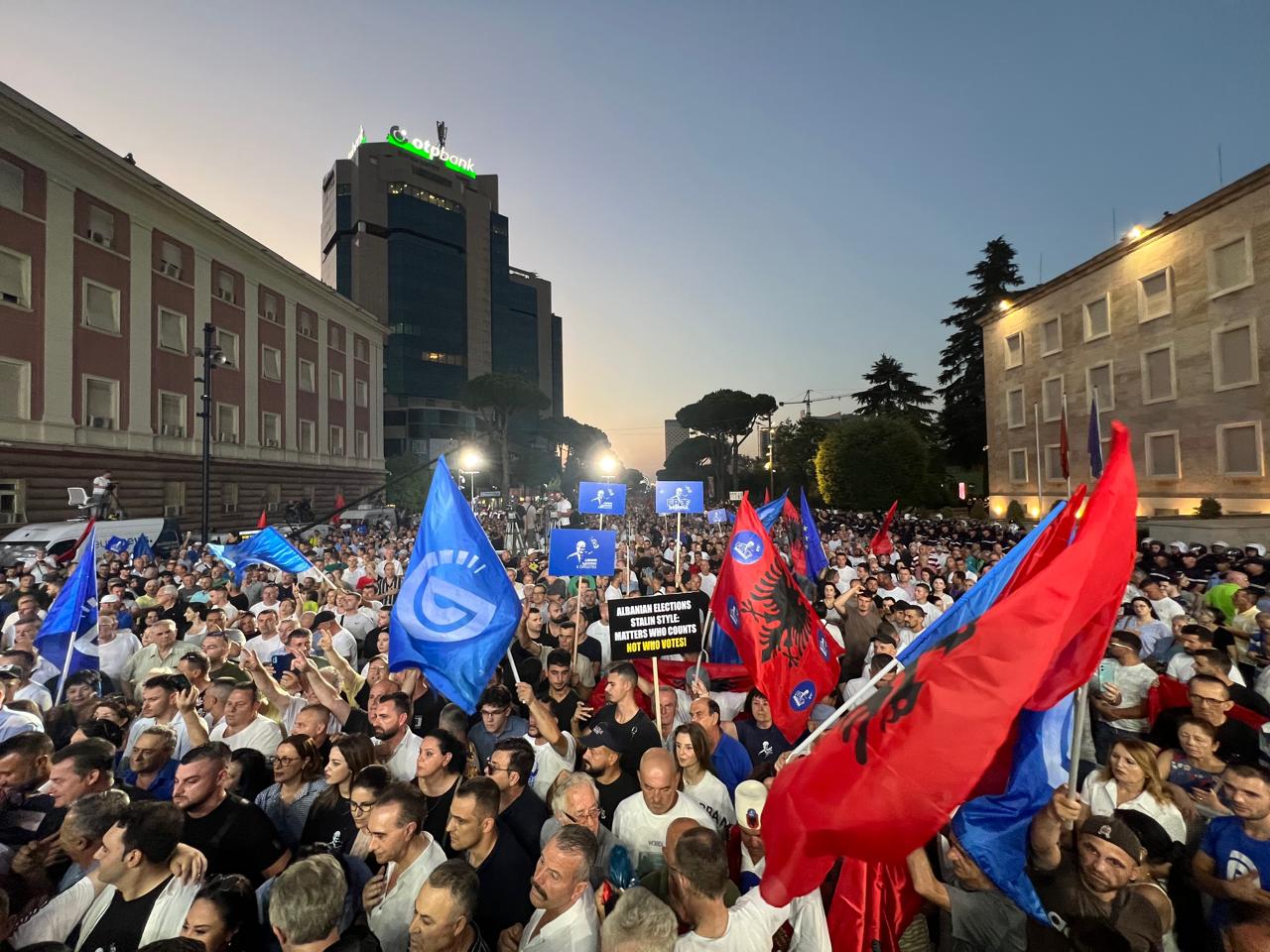 Protesta e opozites PD tubimi protesta e opozites 11 korrik (2)