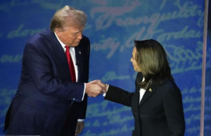 1558734-11-20240910201628-trump-harris-open-debate-handshake