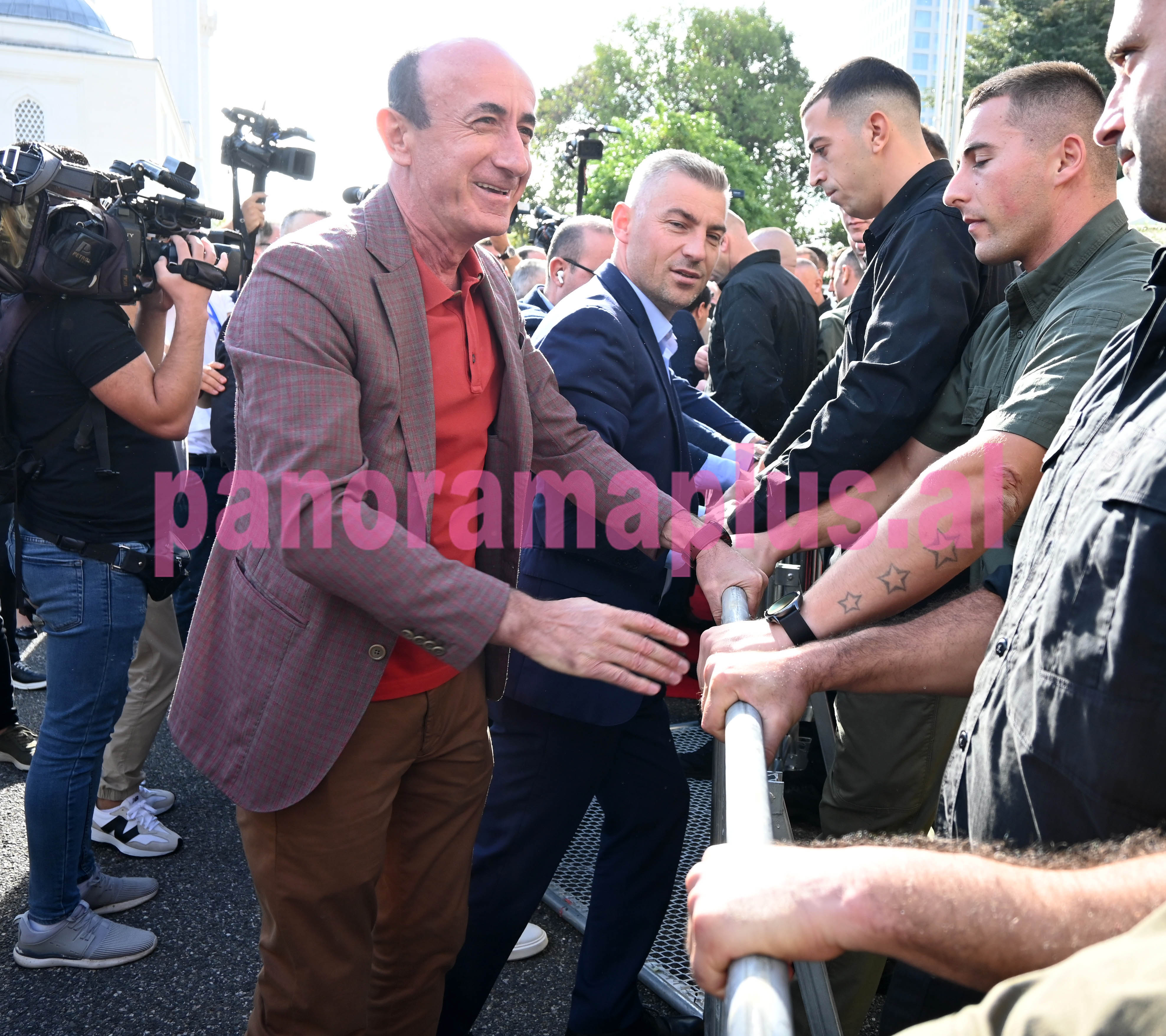 dashnor sula proteste kuvend garda5