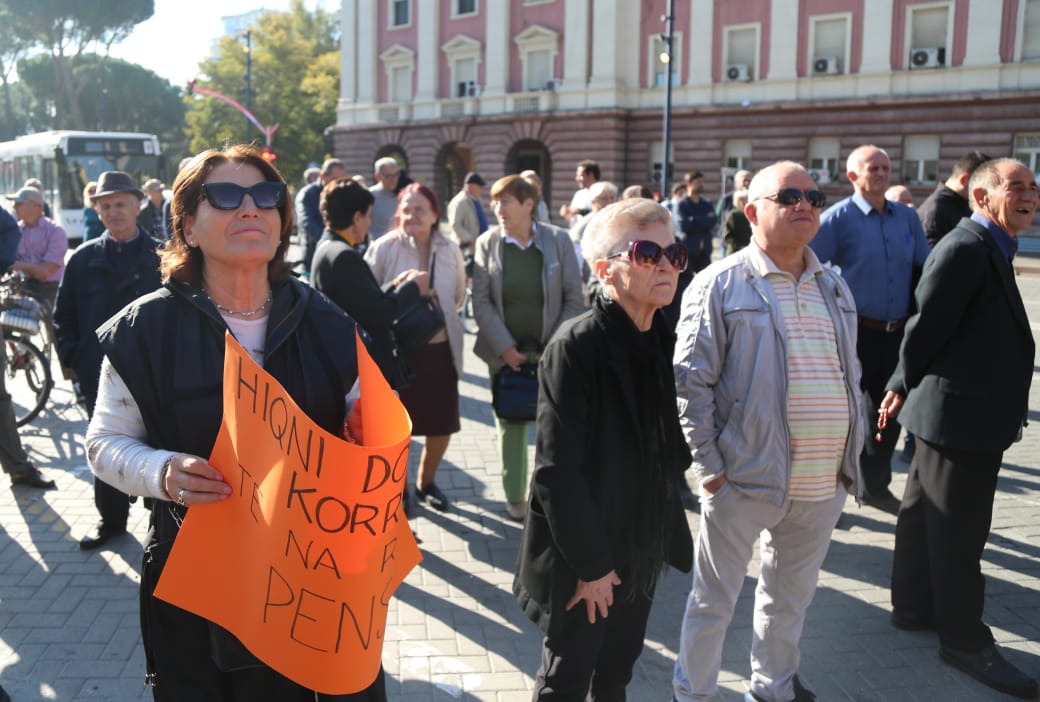 pensionistet proteste 12 nentor (3)