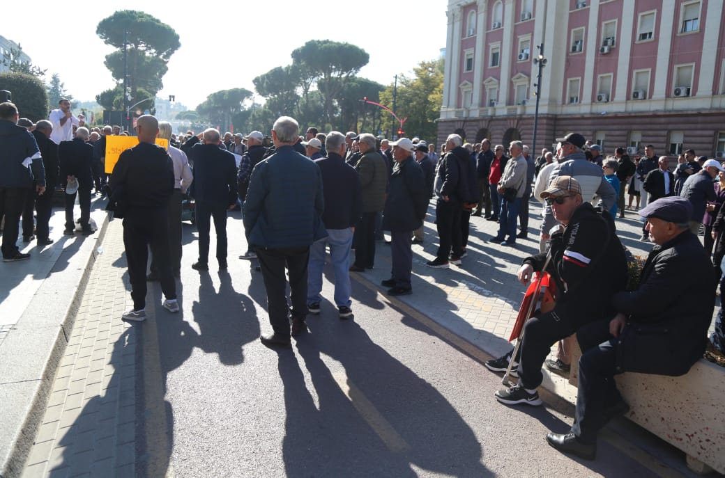 pensionistet proteste 12 nentor (8)