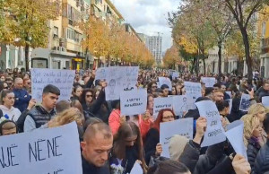 proteste femije1