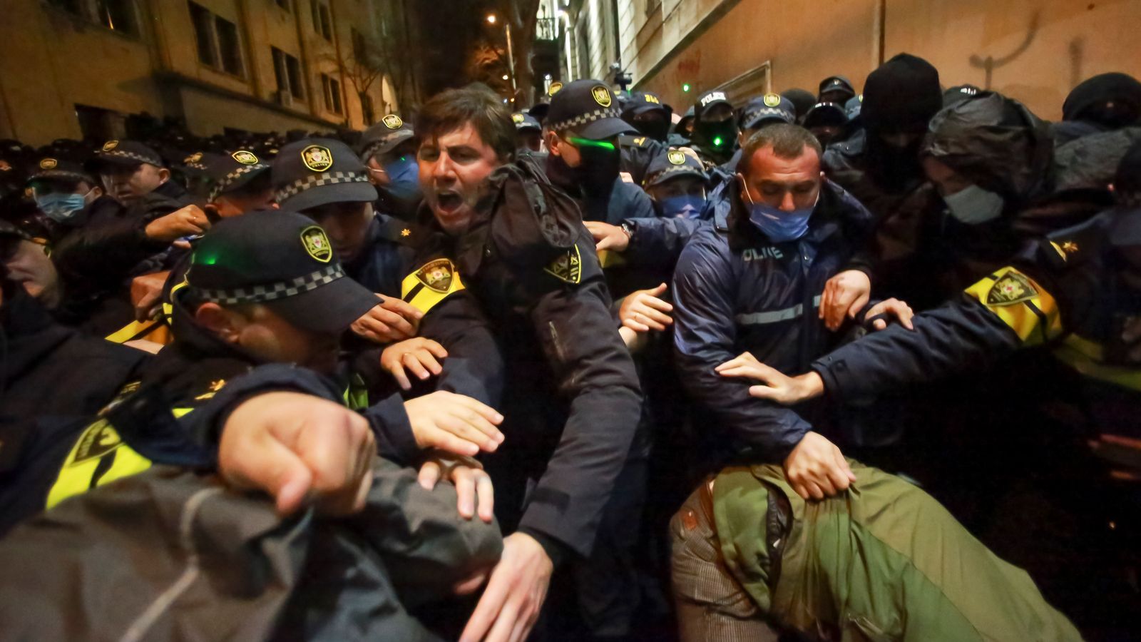 skynews-georgia-tbilisi-protest_6760759