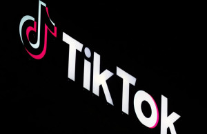 TIK TOK