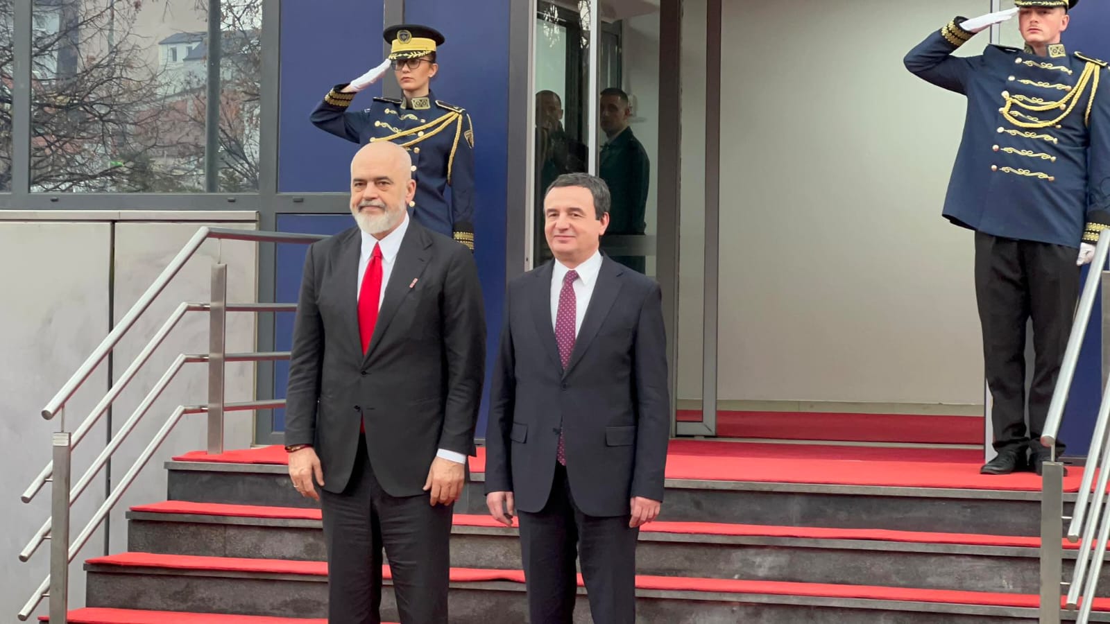 edi rama albin kurti kosove prishtine (6)