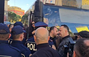 proteste bashkia tirane 1